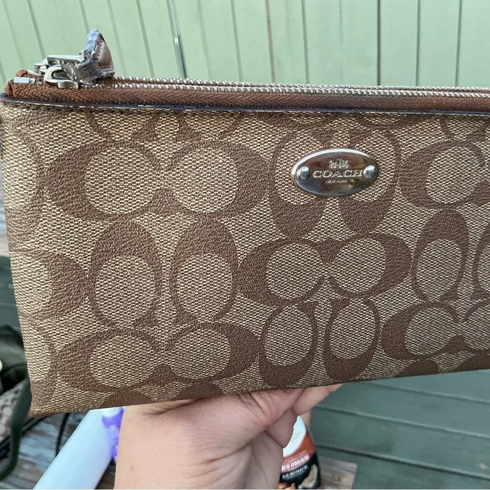 Coach Brown Signature Coated Canvas Double Corner Zip Wallet Wristlet/Purse